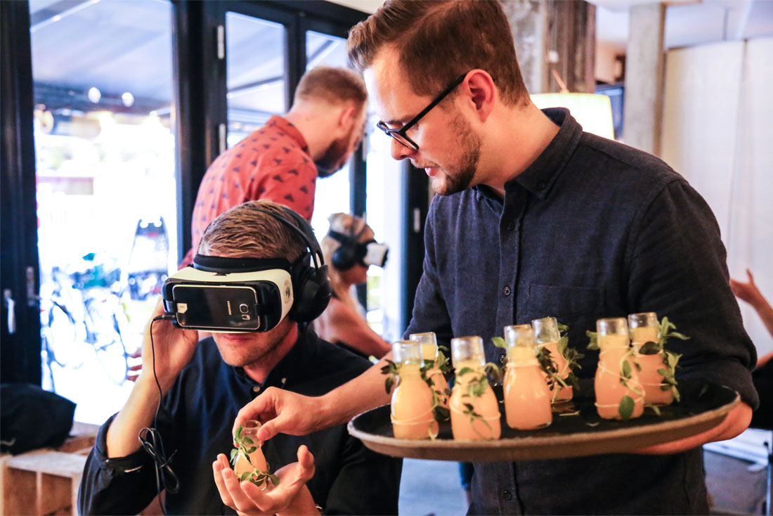 A Taste of VR | Madklubben